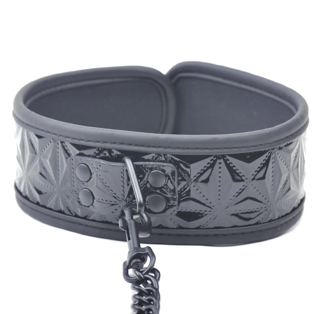 Embossed Collar and Leash (E)